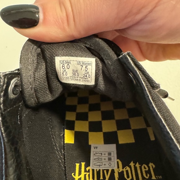 Vans Golden Snitch Limited Edition - Picture 3 of 5